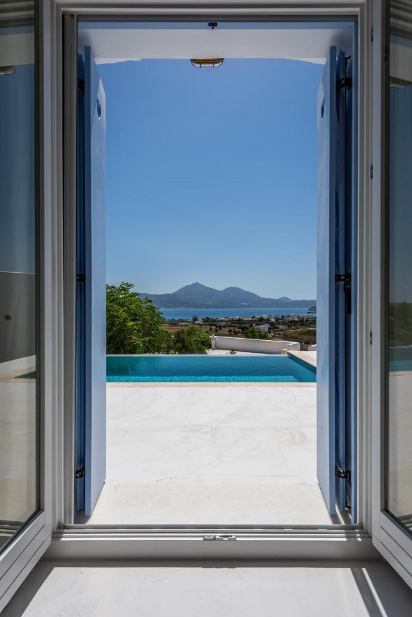 Blu Suites And Studios Adámas Eksteriør bilde